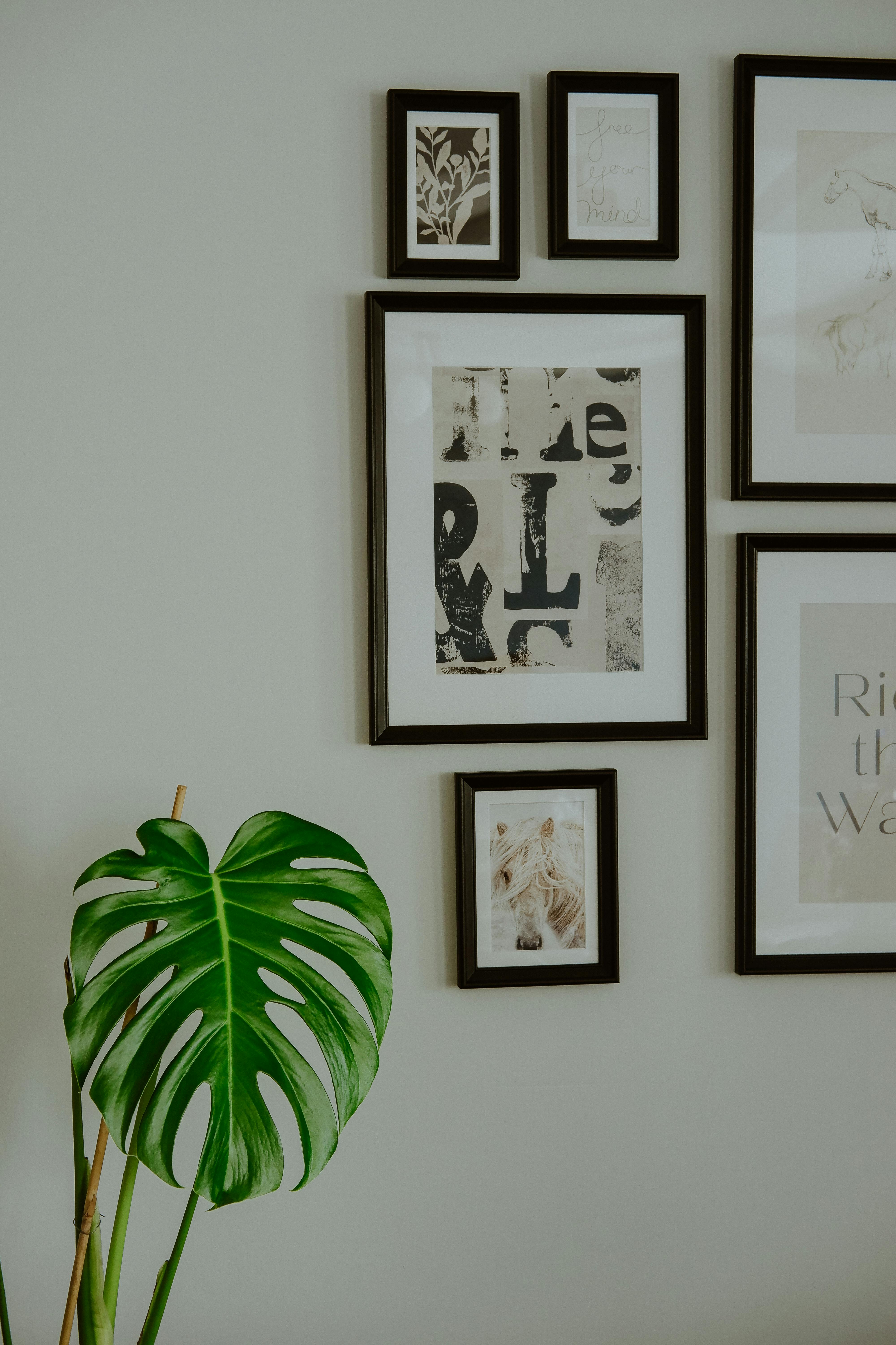 WALL ART